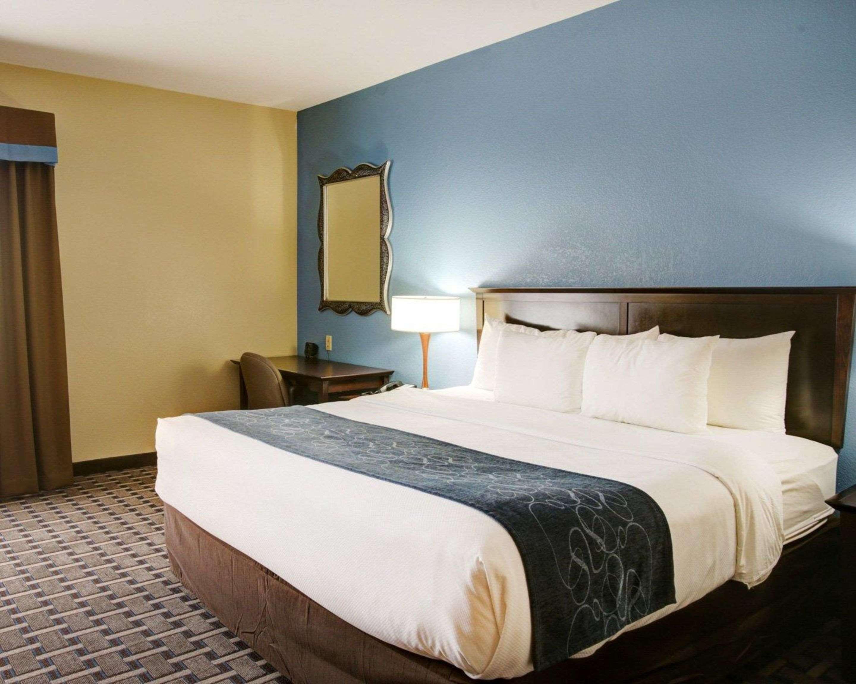 Comfort Suites Georgetown Exterior foto