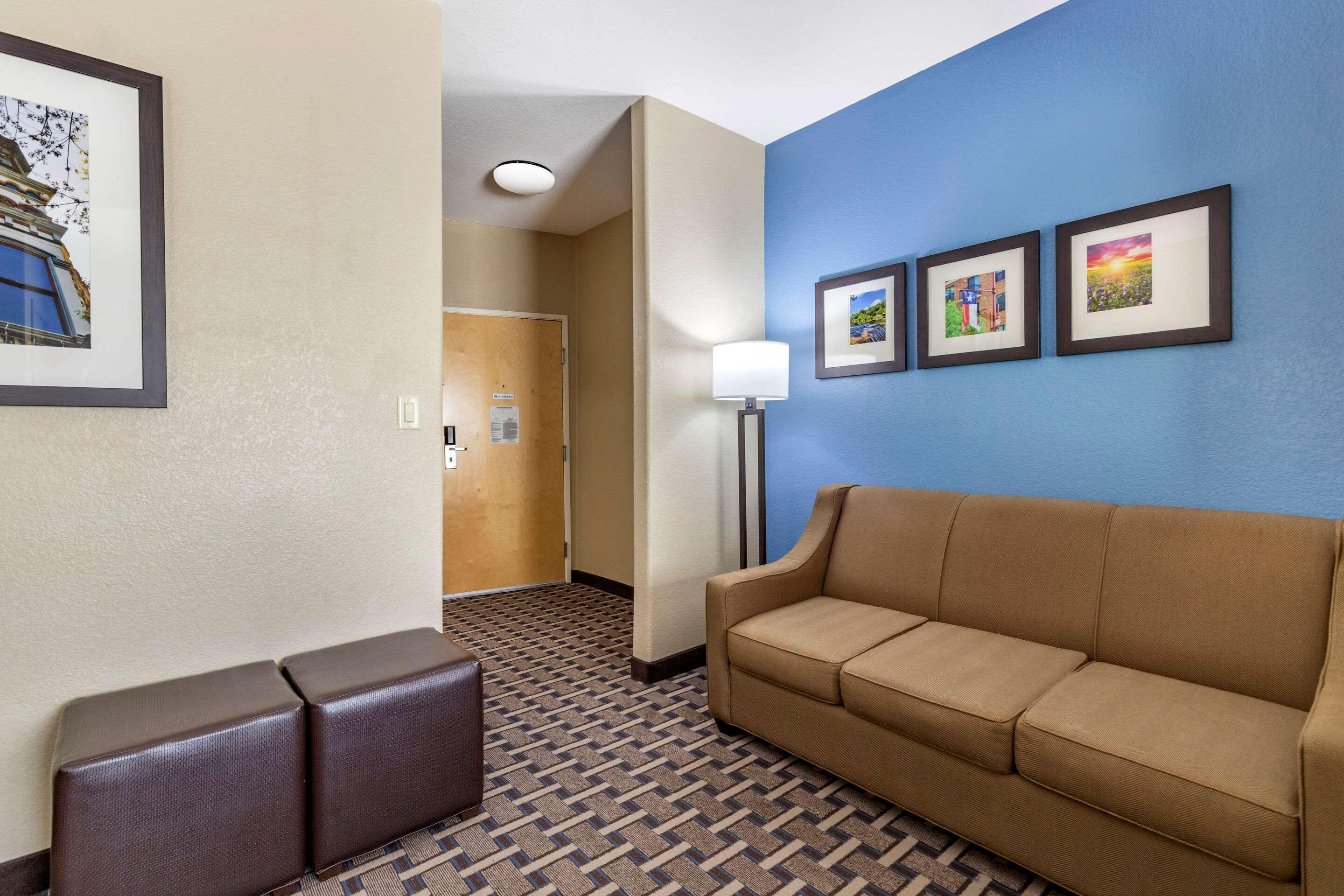 Comfort Suites Georgetown Exterior foto